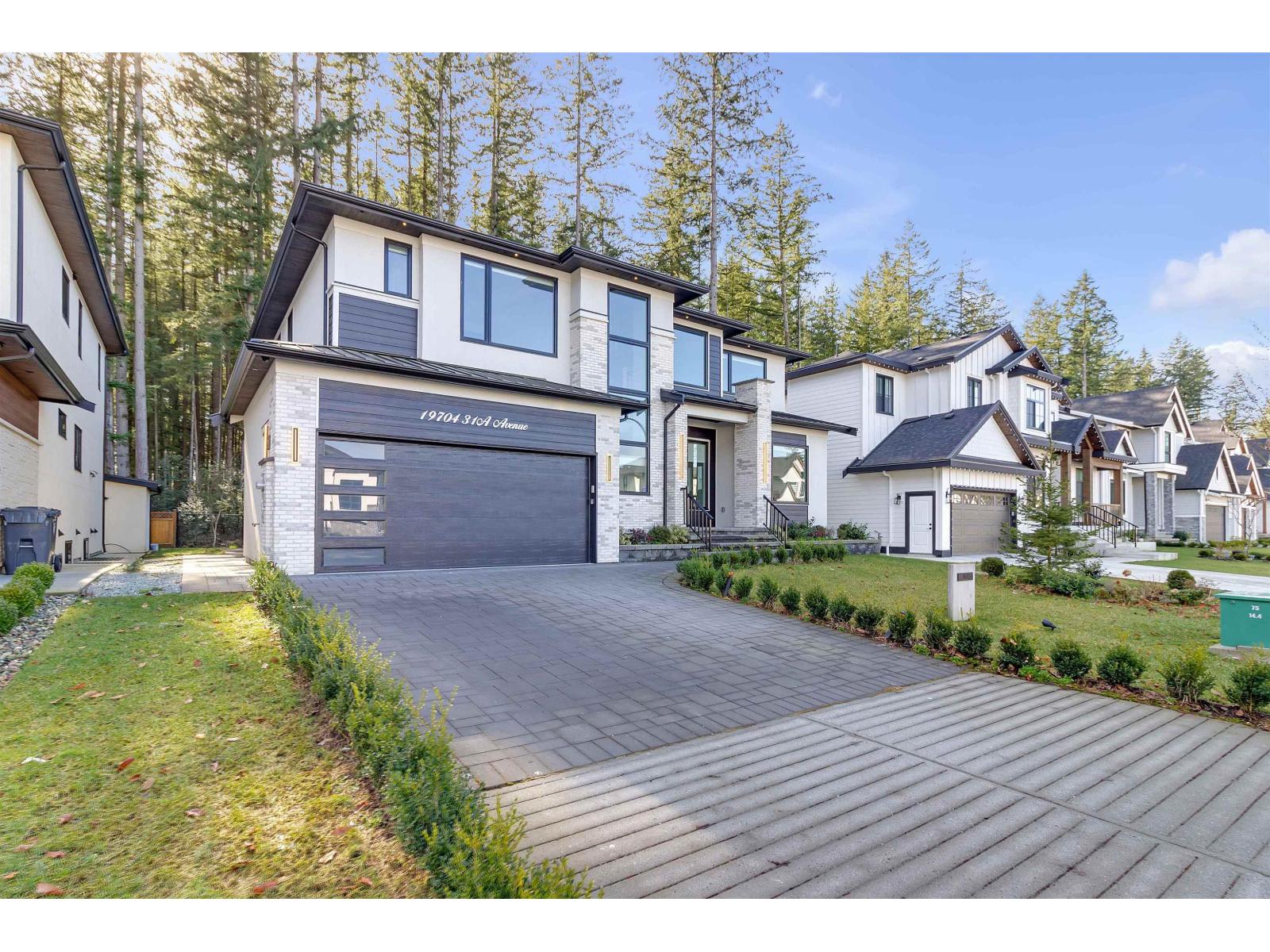 19704 31A AVENUE, langley, British Columbia