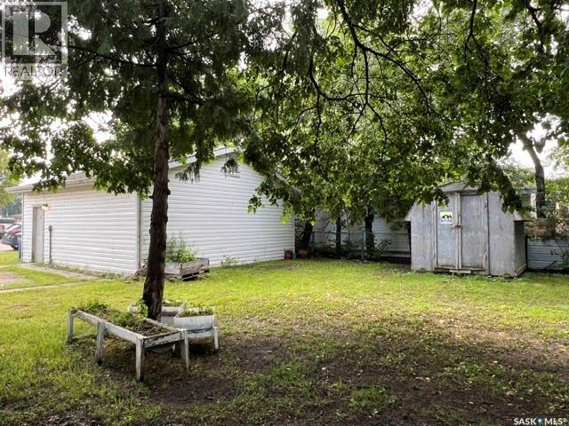 501 4th Street W, Meadow Lake, Saskatchewan  S9X 1B9 - Photo 23 - SK043512