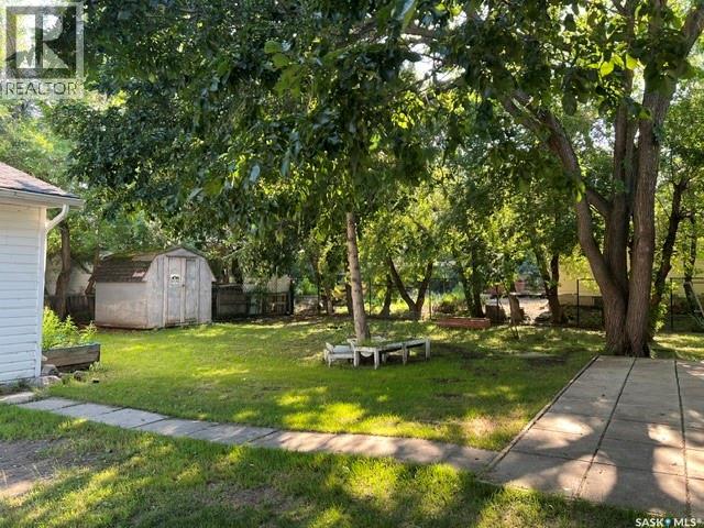 501 4th Street W, Meadow Lake, Saskatchewan  S9X 1B9 - Photo 26 - SK043512