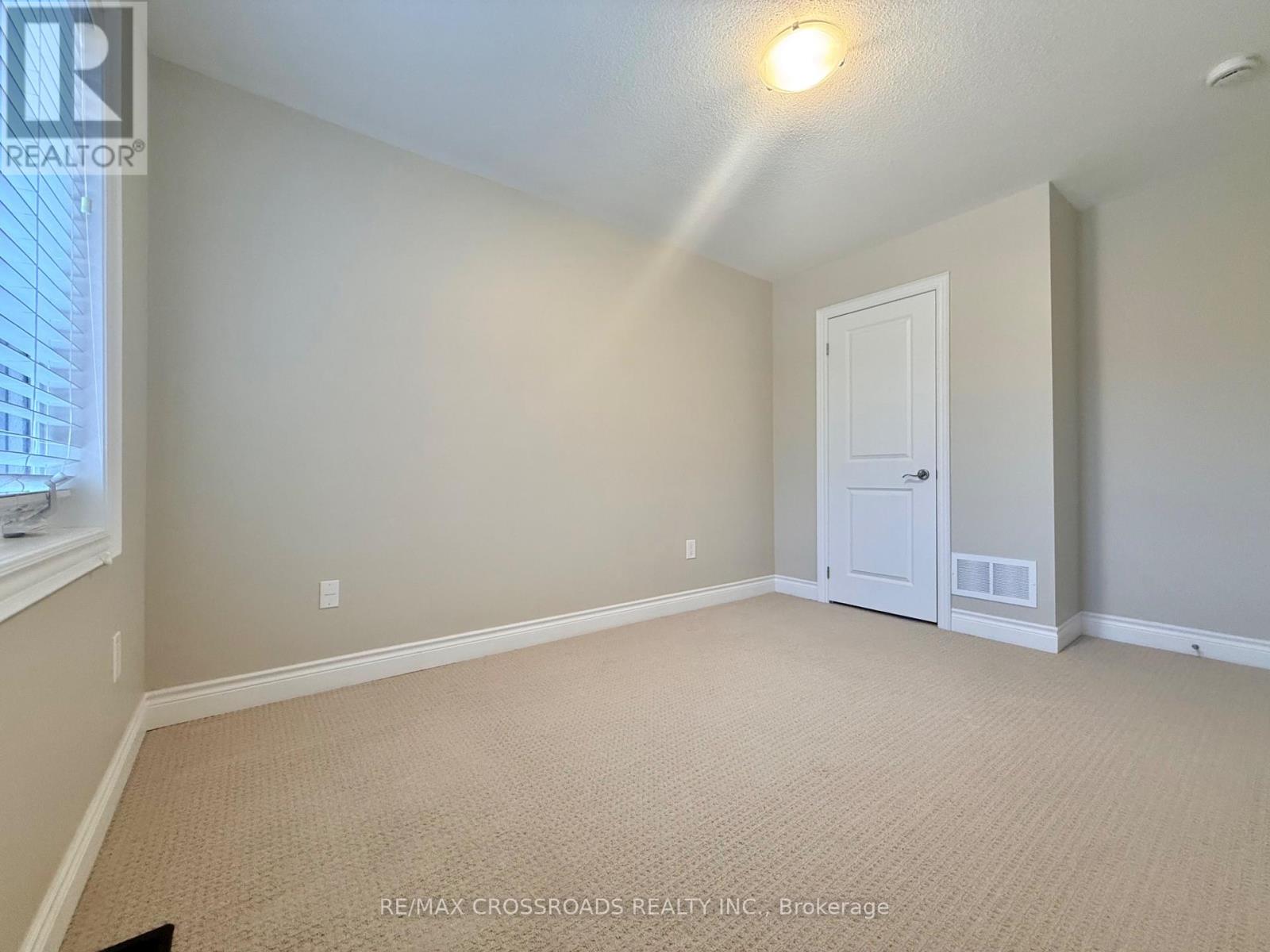 347 Luck Court, Newmarket, Ontario  L3X 0J5 - Photo 21 - N13734264