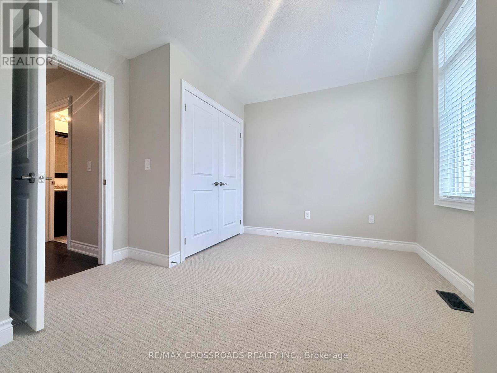 347 Luck Court, Newmarket, Ontario  L3X 0J5 - Photo 23 - N13734264