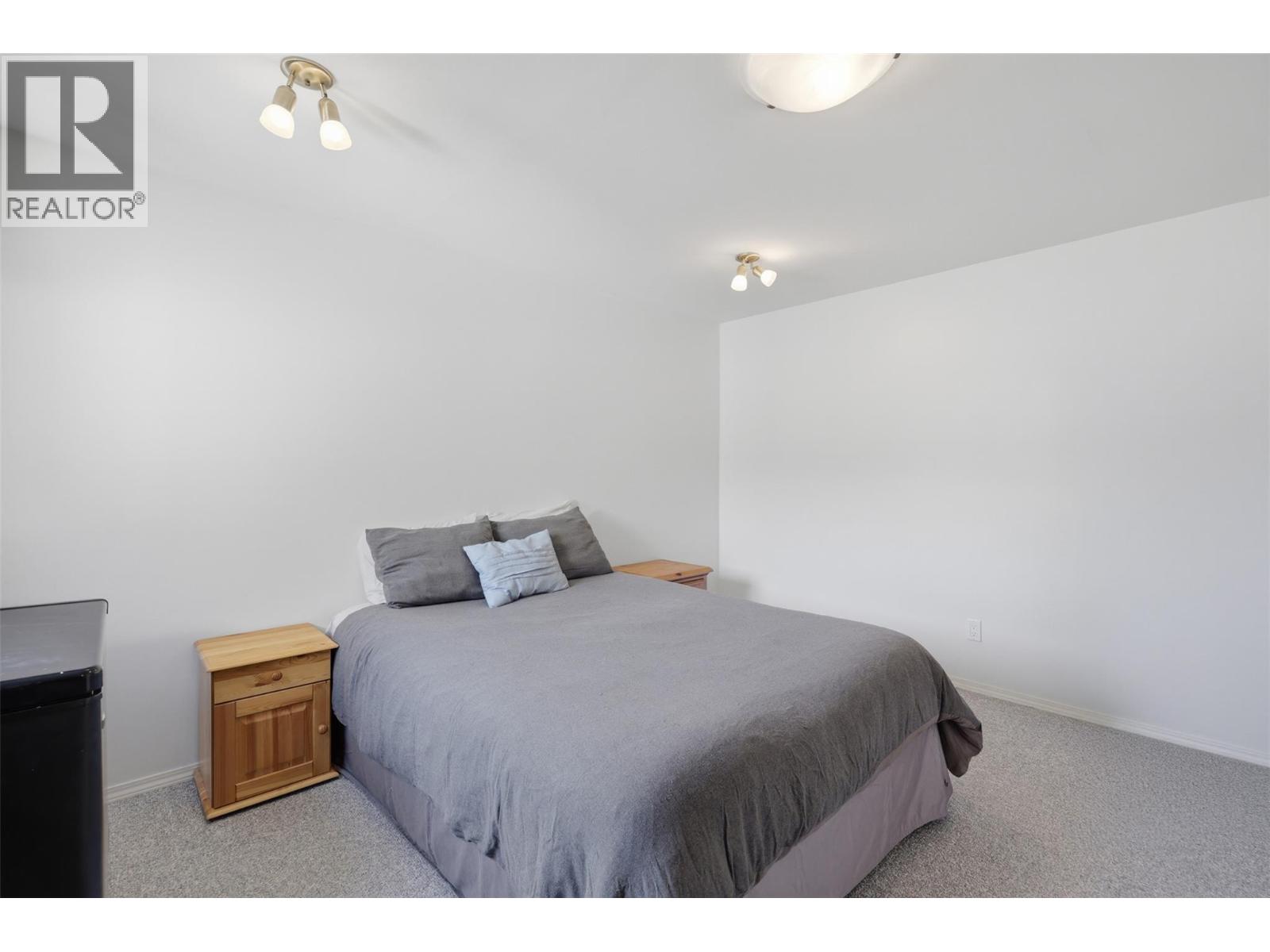 6941 Watson Drive E, Kamloops, British Columbia  V0K 2J0 - Photo 15 - 10399481