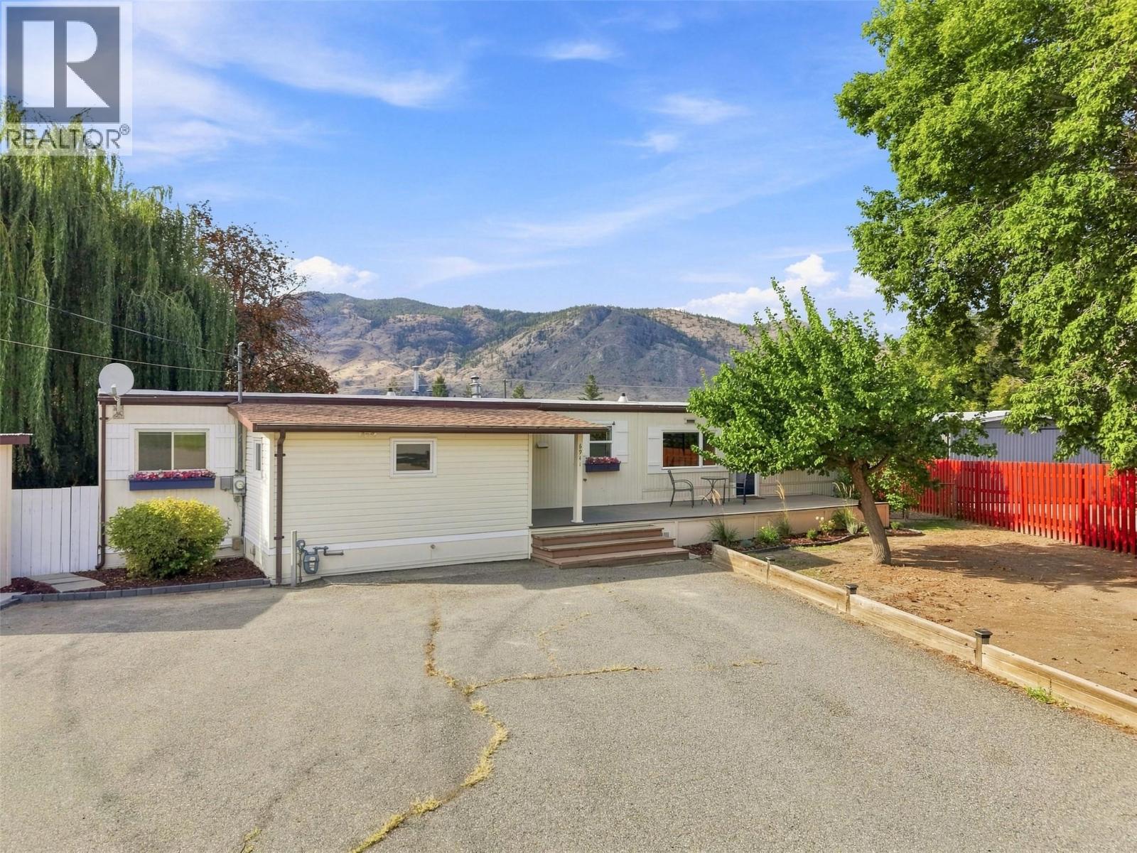 6941 WATSON Drive E, Kamloops, British Columbia