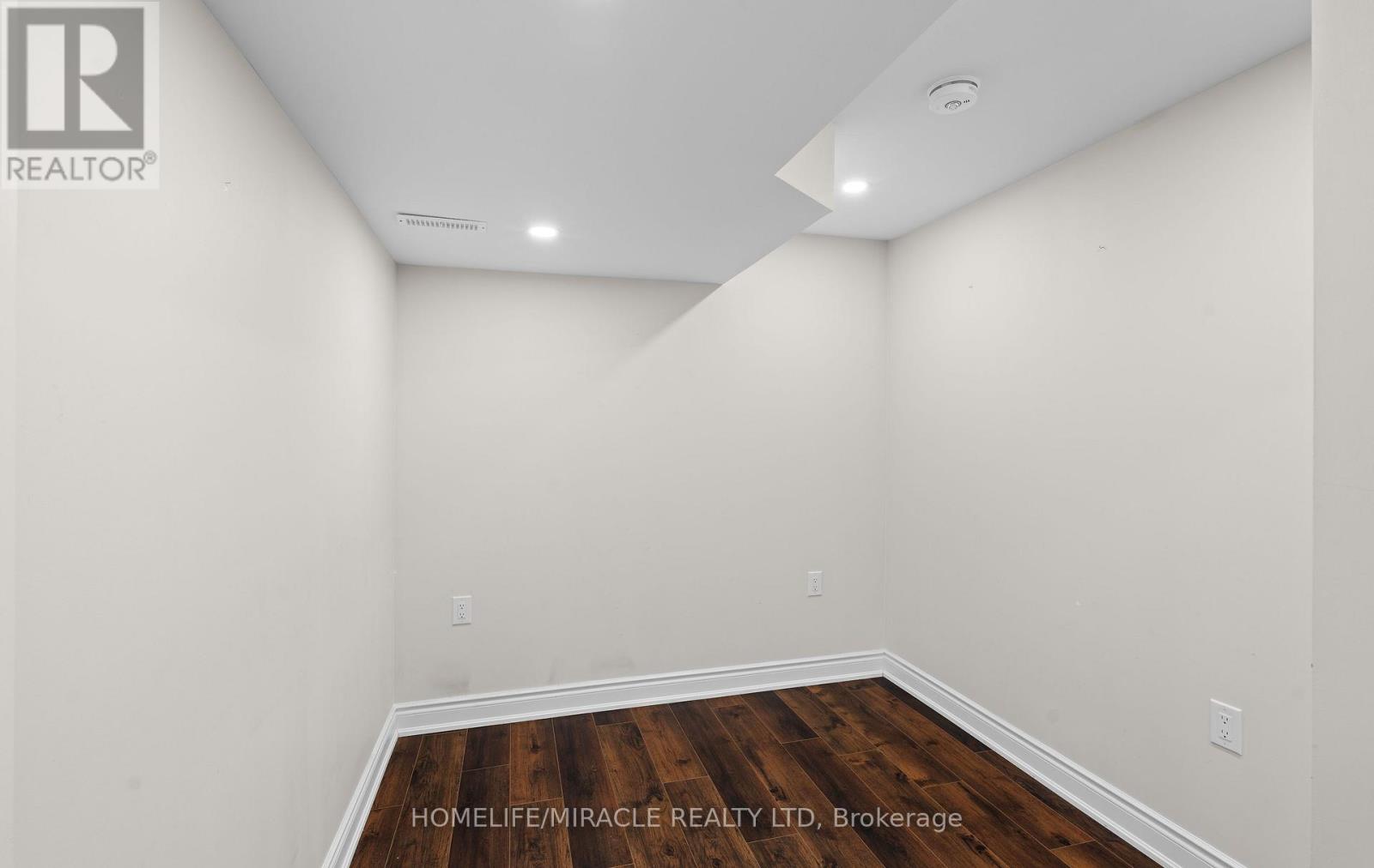32 Carleton Trail, New Tecumseth, Ontario  L0G 1A0 - Photo 37 - N13473182