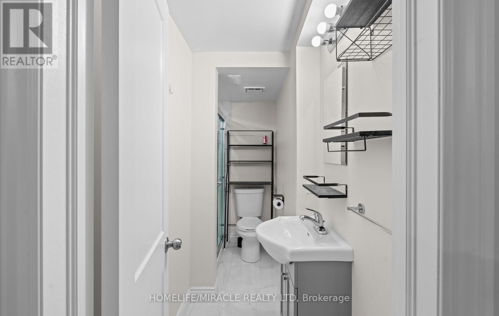 32 Carleton Trail, New Tecumseth, Ontario  L0G 1A0 - Photo 41 - N13473182