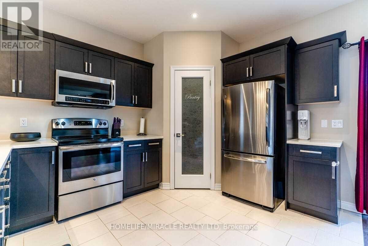 32 Carleton Trail, New Tecumseth, Ontario  L0G 1A0 - Photo 5 - N13473182
