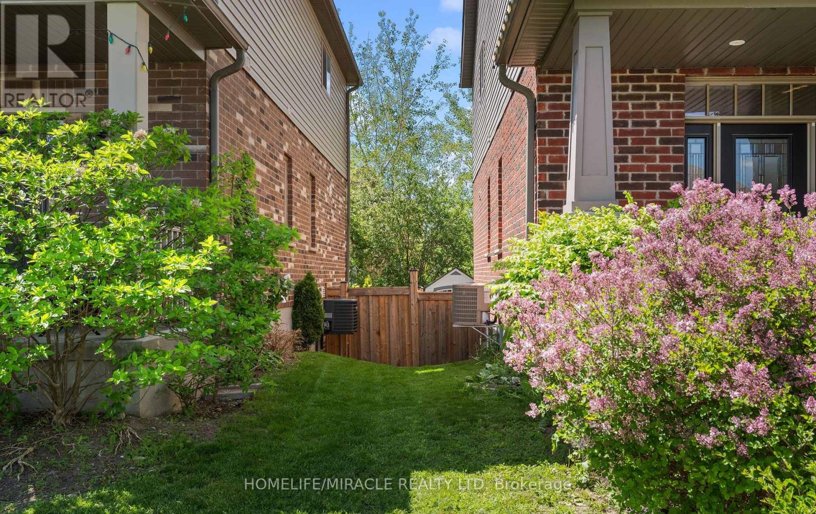 32 Carleton Trail, New Tecumseth, Ontario  L0G 1A0 - Photo 46 - N13473182