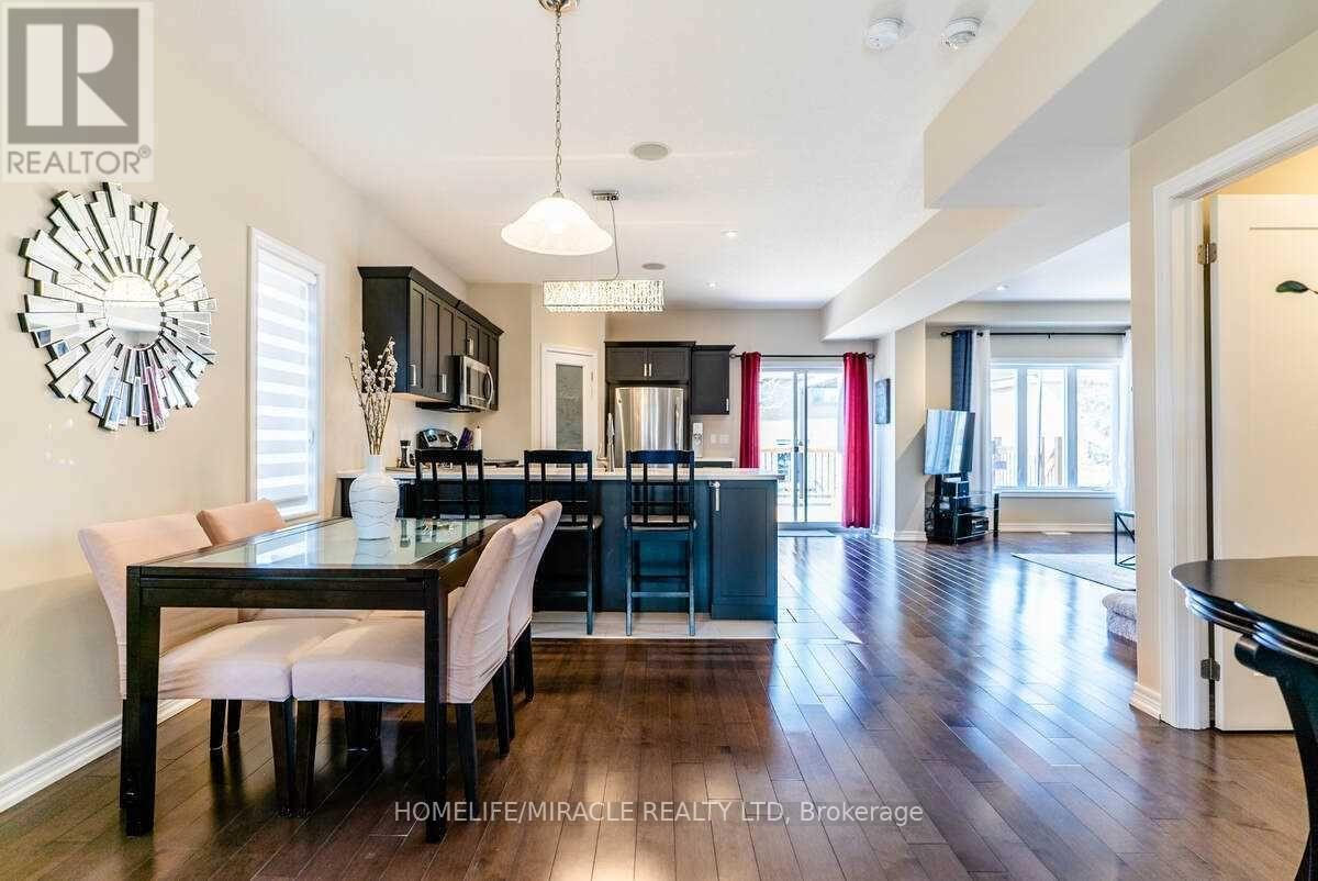 32 Carleton Trail, New Tecumseth, Ontario  L0G 1A0 - Photo 7 - N13473182