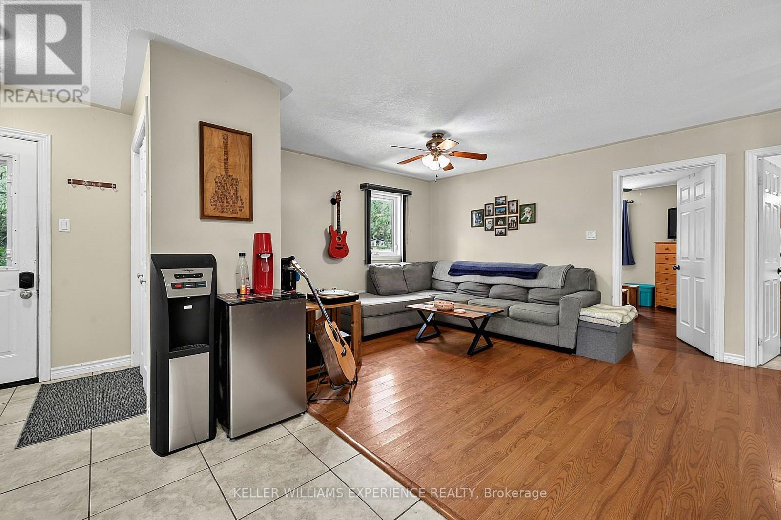 19 Centre Street, Barrie, Ontario  L4N 3L3 - Photo 40 - S13737850