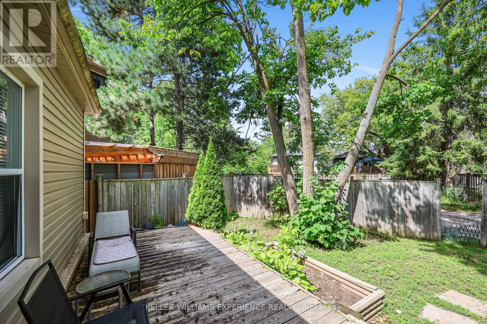 19 Centre Street, Barrie, Ontario  L4N 3L3 - Photo 48 - S13737850
