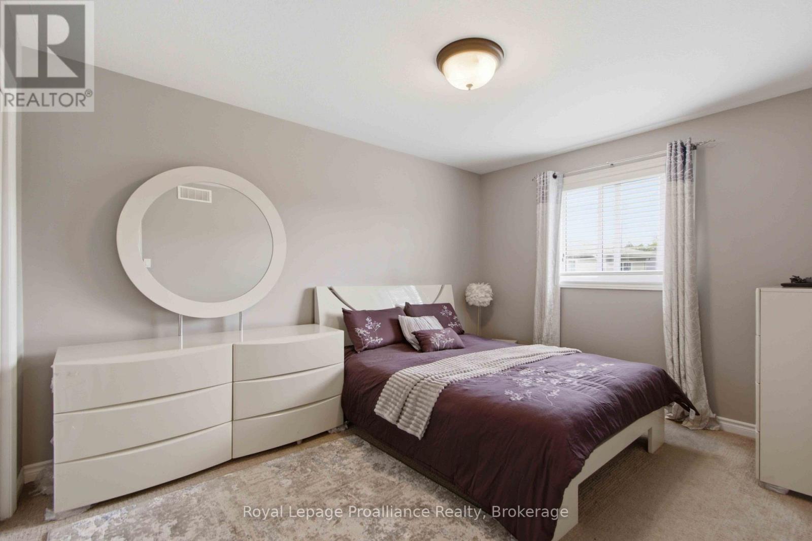 172 Nicholas Street, Quinte West, Ontario  K8V 6B2 - Photo 12 - X13738478