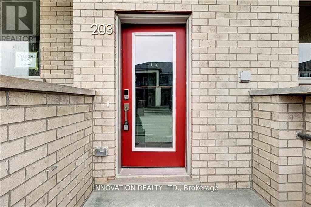 203 Speckled Alder Row, Ottawa, Ontario K2J 7G8 - Photo 2 - X13738418