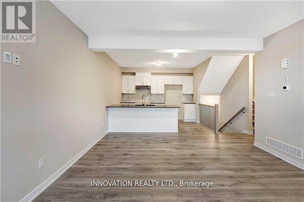 203 Speckled Alder Row, Ottawa, Ontario K2J 7G8 - Photo 5 - X13738418
