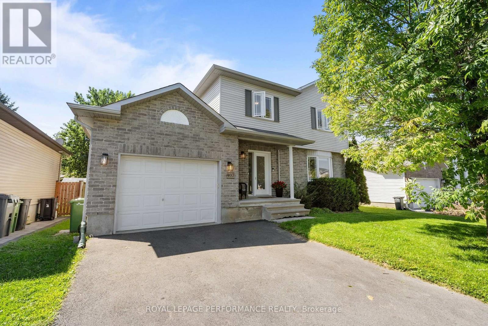 407 Centenaire Street, Russell, Ontario