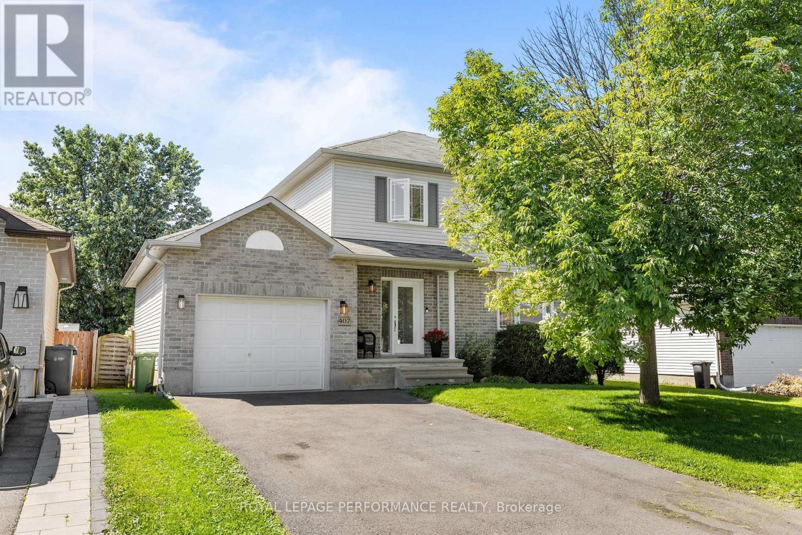 407 Centenaire Street, Russell, Ontario K0A 1W0 - Photo 2 - X13738468
