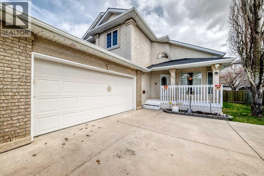 164 Cove Road, Chestermere, Alberta  T1X 1E4 - Photo 5 - A2337985