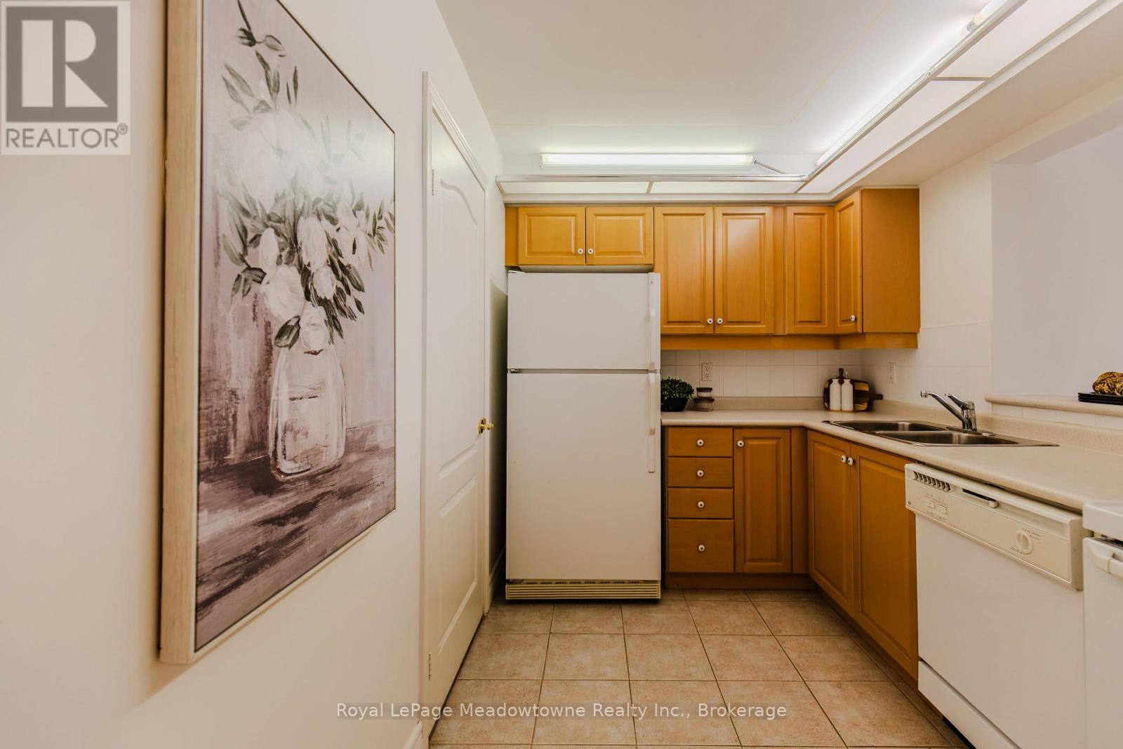 1016 - 5418 Yonge Street, Toronto, Ontario  M2N 6X4 - Photo 16 - C13738398