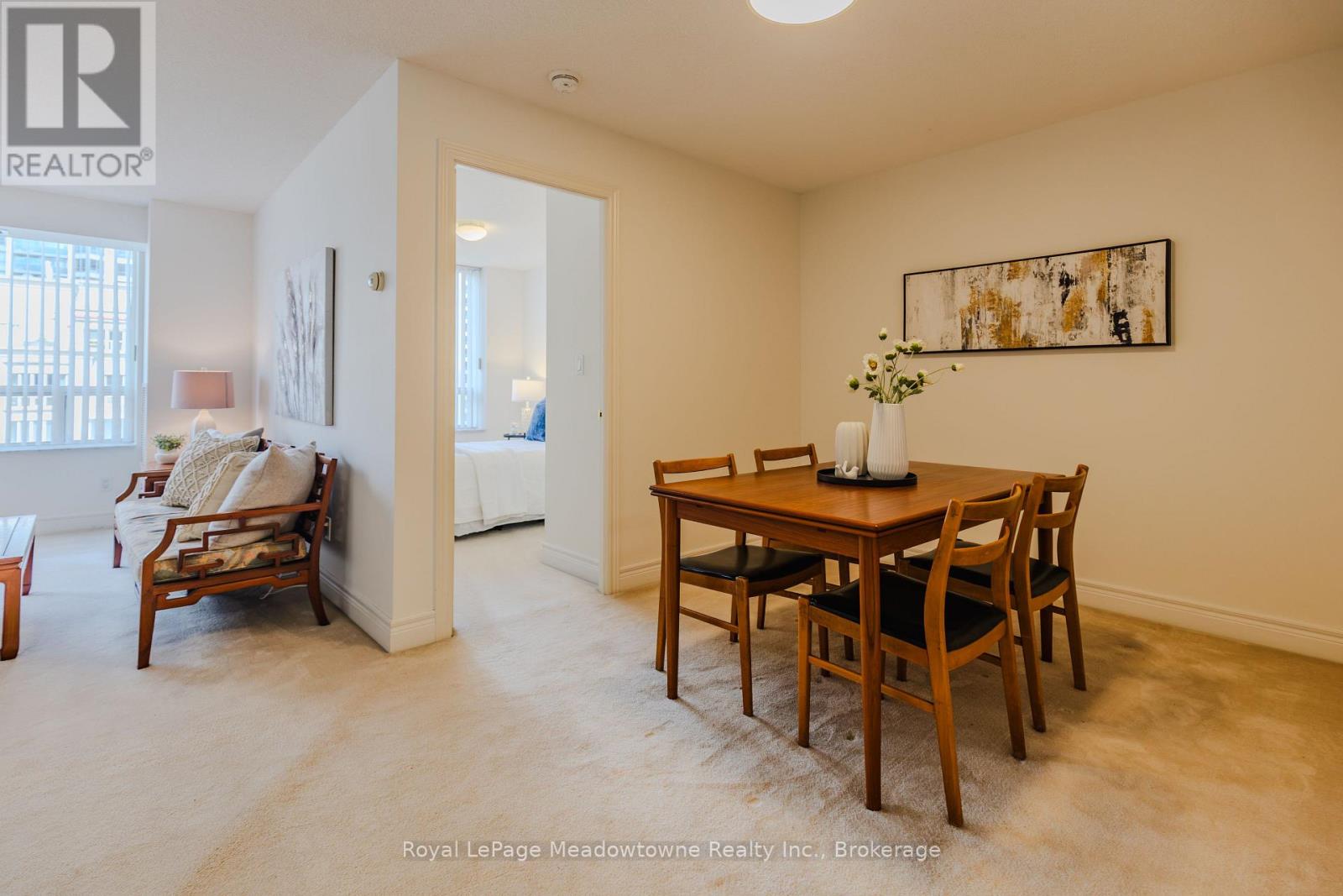 1016 - 5418 Yonge Street, Toronto, Ontario  M2N 6X4 - Photo 17 - C13738398