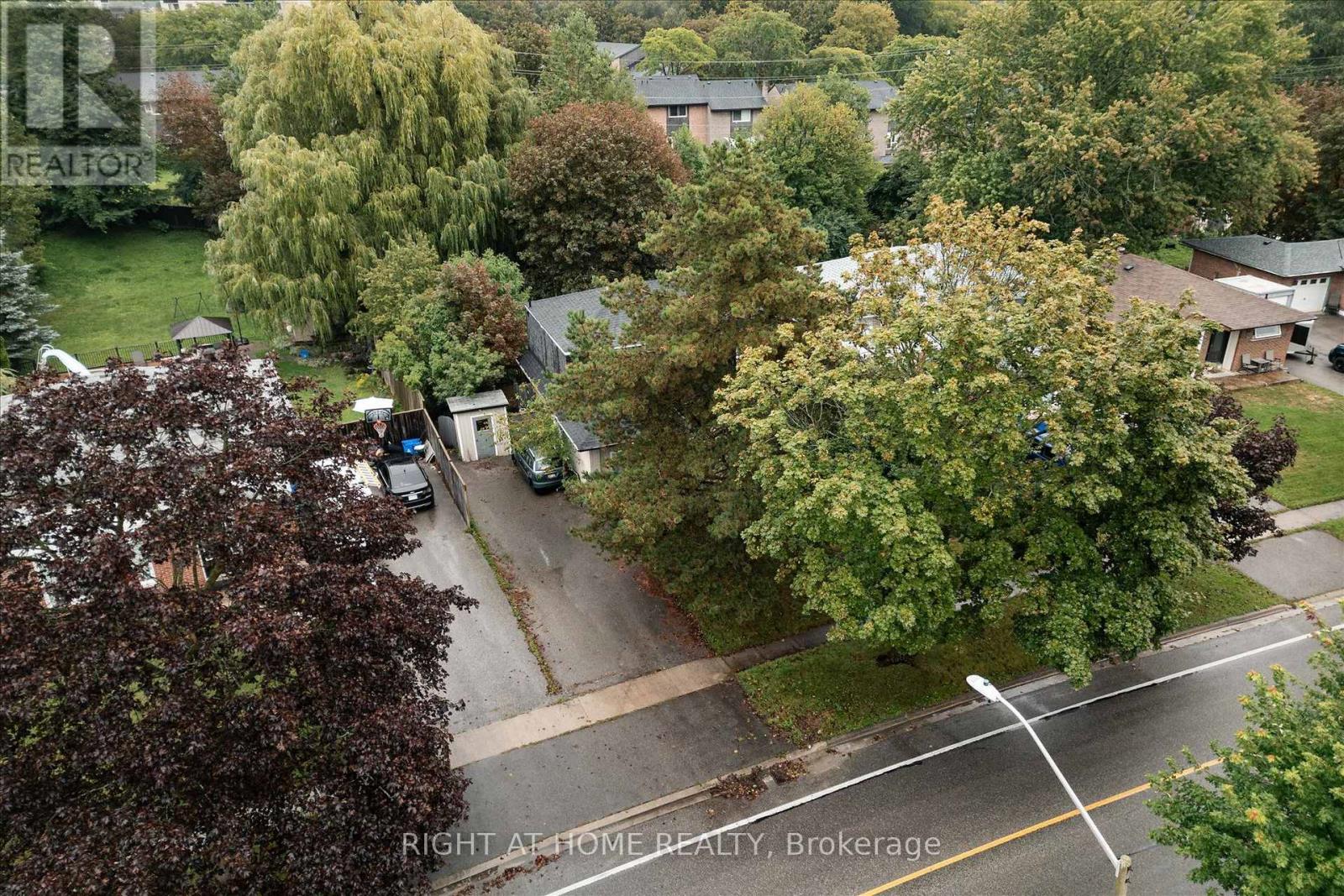 701 Central Park Boulevard N, Oshawa, Ontario  L1G 6A8 - Photo 30 - E13738388