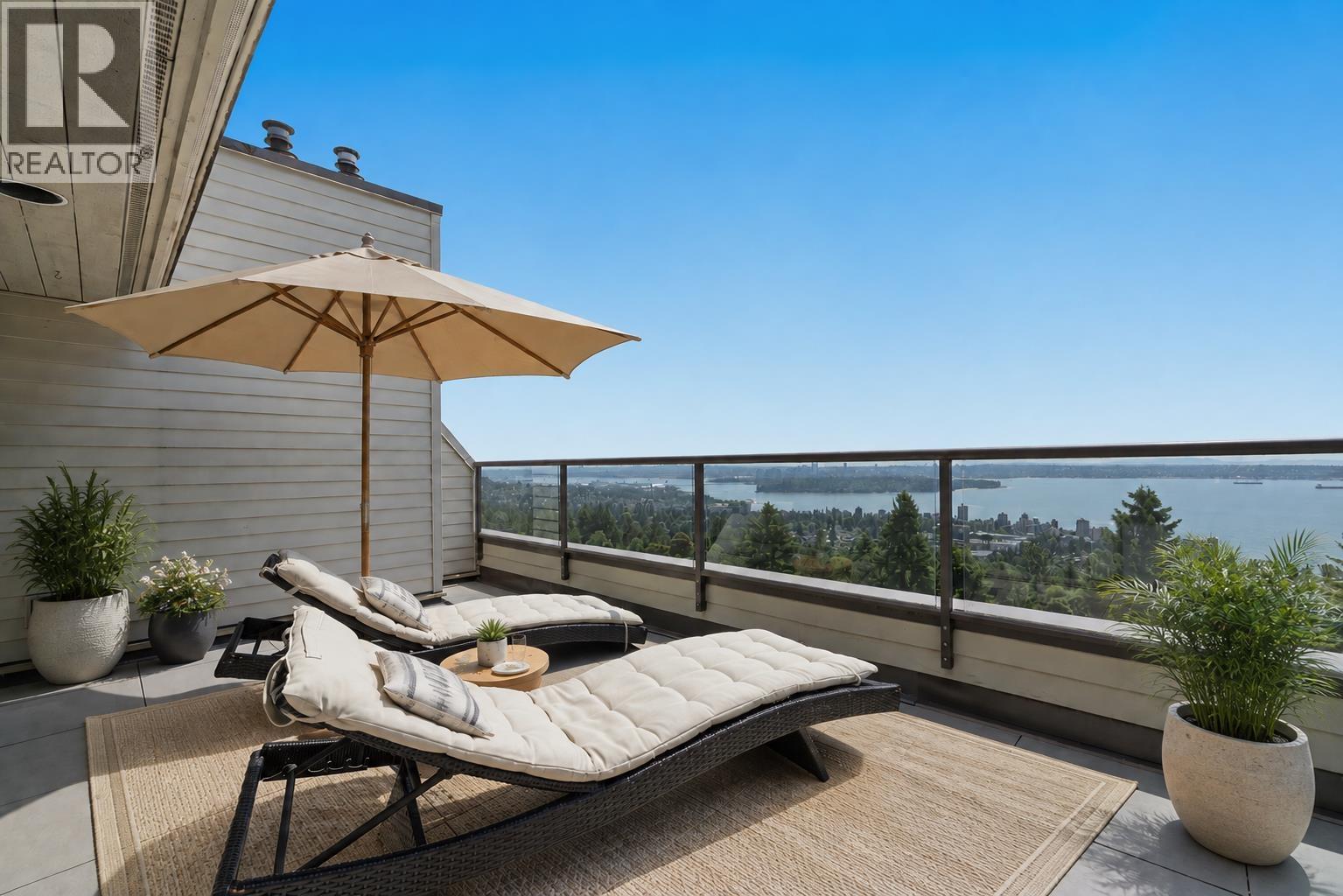 41 2238 FOLKESTONE WAY, west vancouver, British Columbia