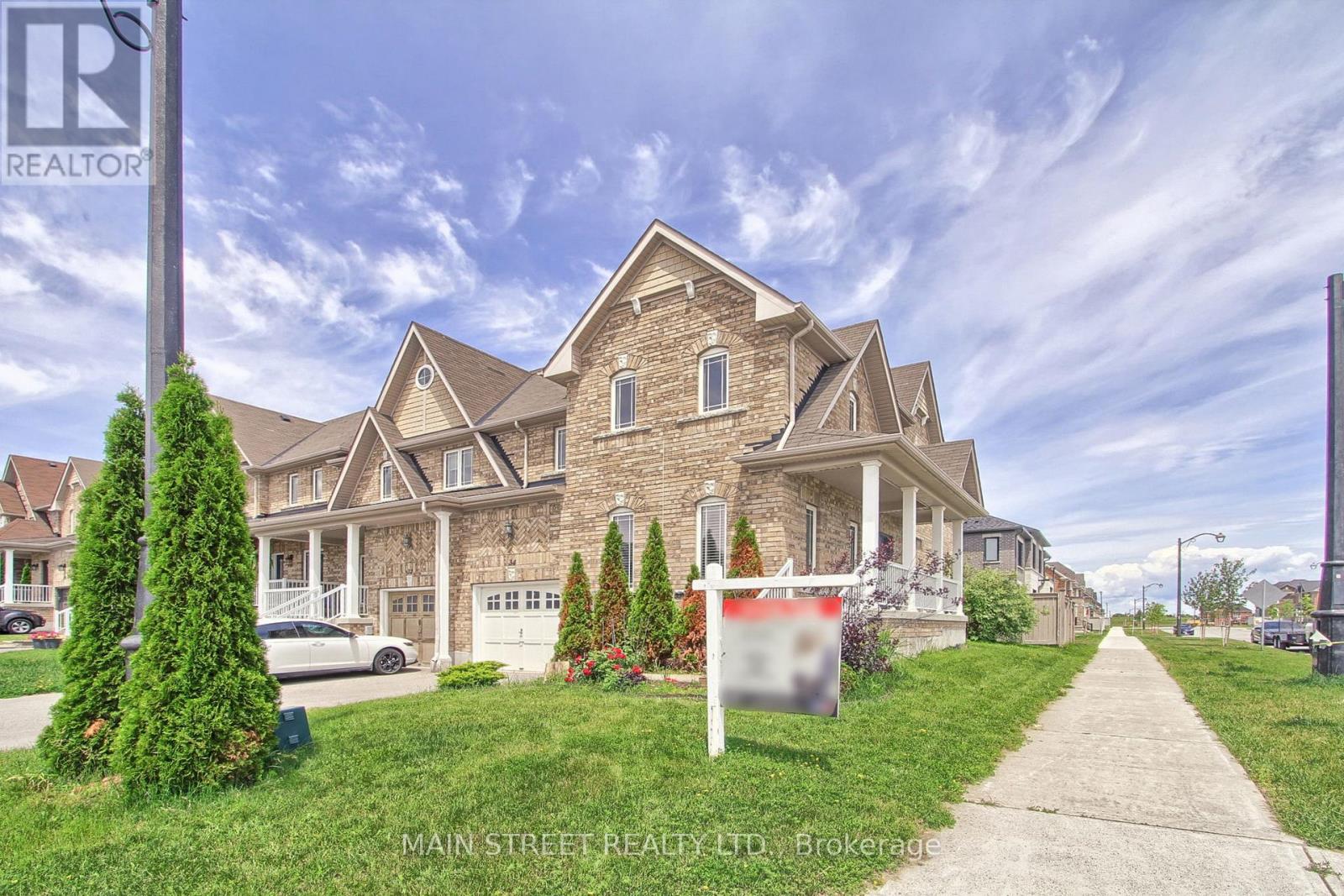 34 Grey Wing Avenue, Georgina, Ontario  L4P 0B8 - Photo 2 - N13738486