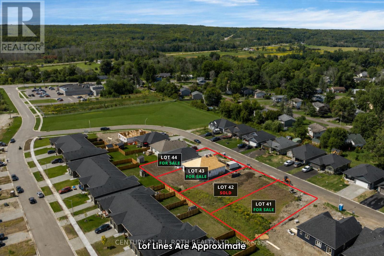 29 Harold Avenue, Severn (Coldwater), Ontario  L0K 1E0 - Photo 3 - S13738412