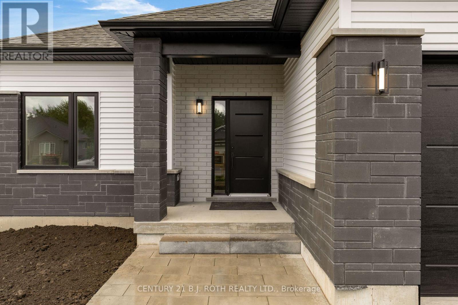 29 Harold Avenue, Severn (Coldwater), Ontario  L0K 1E0 - Photo 6 - S13738412