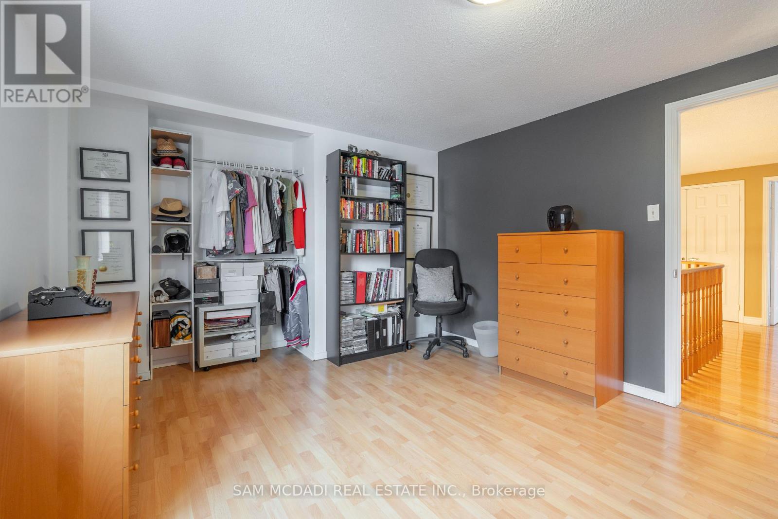 69 Parkside Drive, Brampton (Brampton South), Ontario  L6Y 3A1 - Photo 28 - W13738374