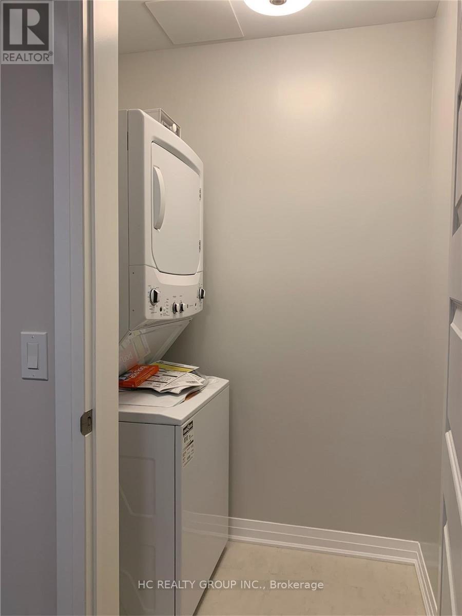 #107 - 128 Grovewood Common, Oakville, Ontario  L6H 0X3 - Photo 11 - W13738414