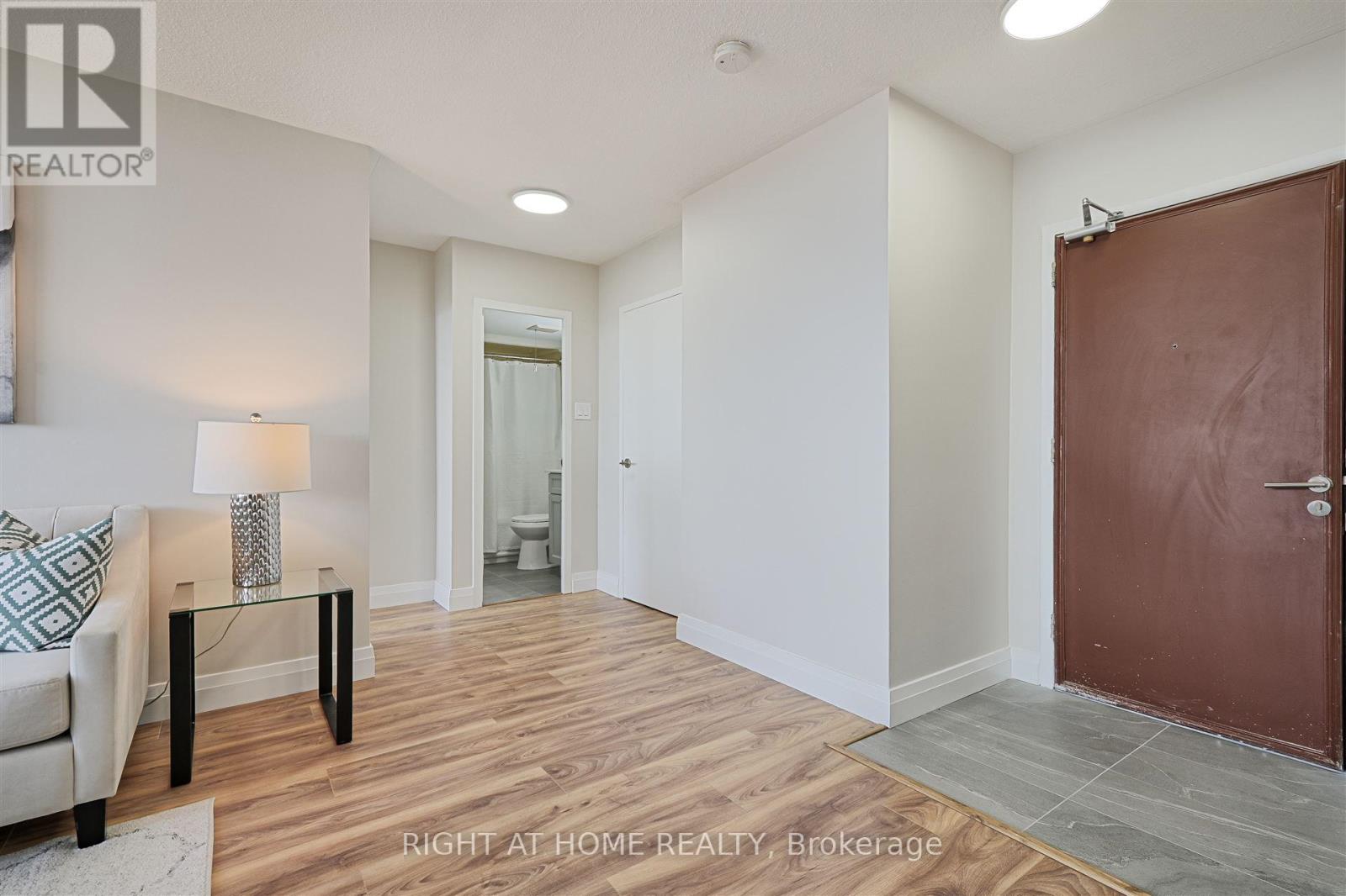 812 - 235 Grandravine Drive, Toronto, Ontario  M3N 1J2 - Photo 3 - W13738458