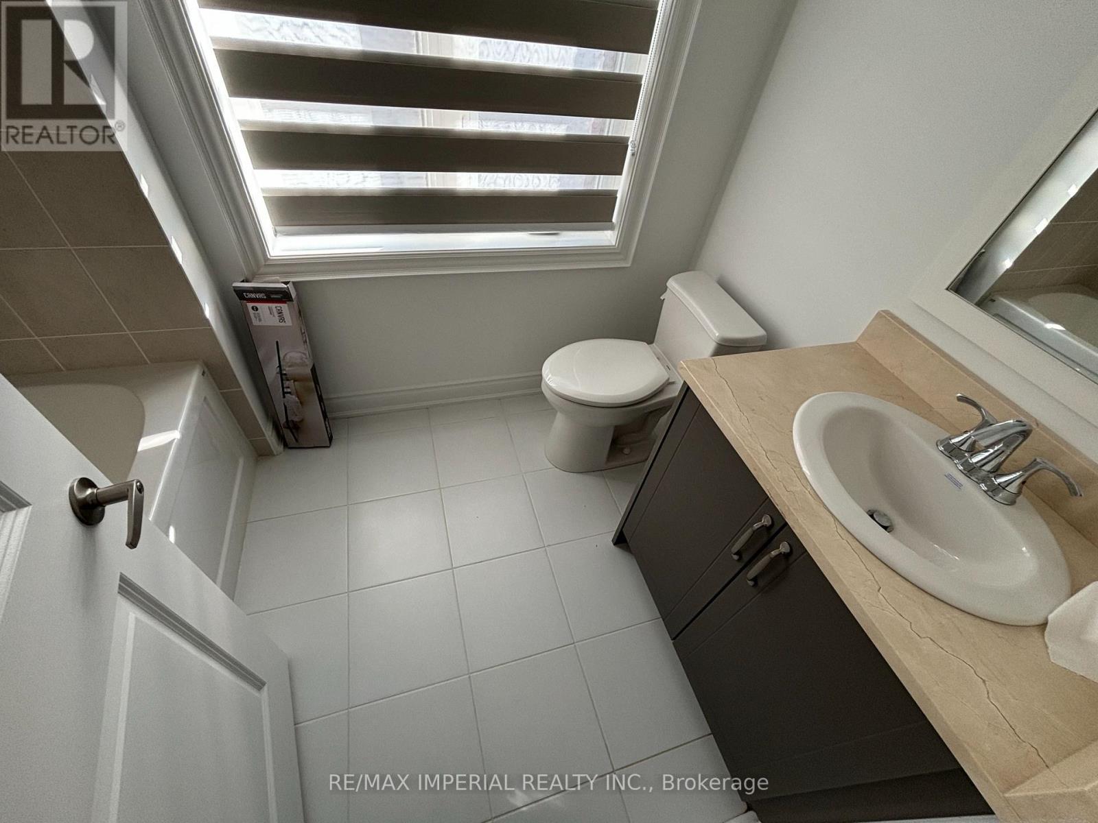 185 - 70 Lunar Crescent, Mississauga, Ontario  L5M 2R4 - Photo 22 - W13738484
