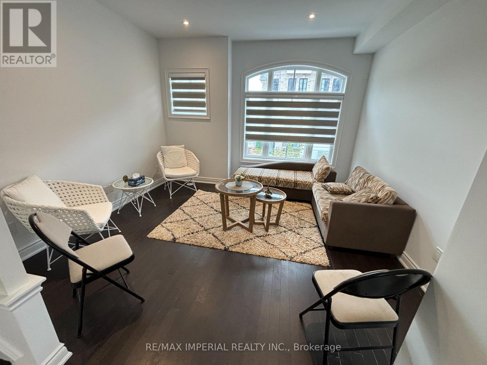 185 - 70 Lunar Crescent, Mississauga, Ontario  L5M 2R4 - Photo 9 - W13738484