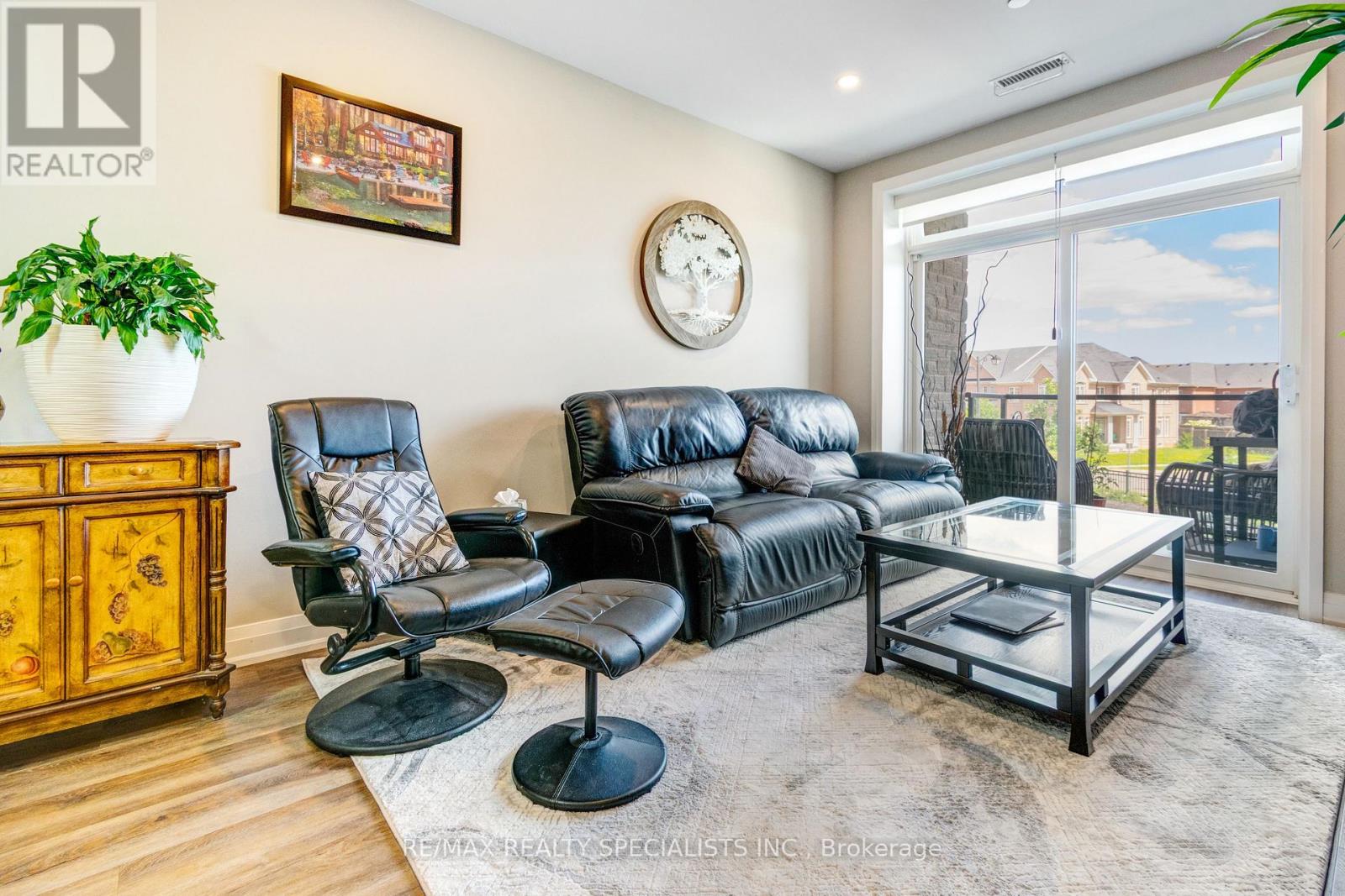 830 Megson Terrace, Milton, Ontario  L9T 9M7 - Photo 9 - W13738490