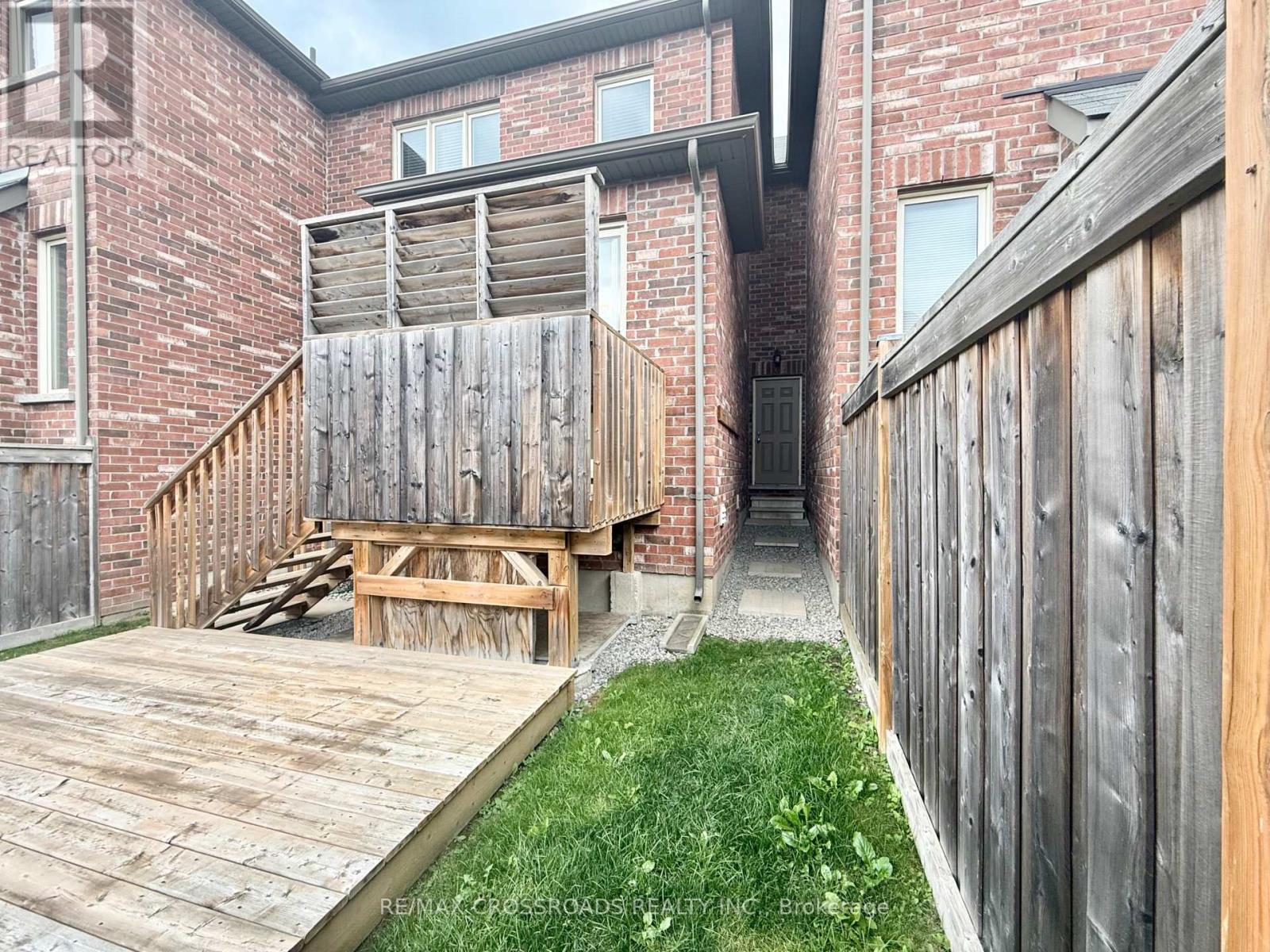347 Luck Court, Newmarket, Ontario L3X 0J5 - Photo 32 - N13734264