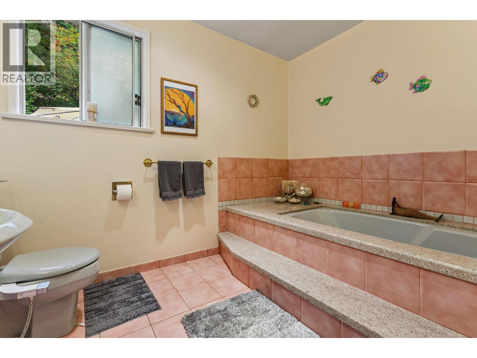 5607 Eagle Harbour Road, West Vancouver, British Columbia  V7W 1P4 - Photo 30 - R3160122