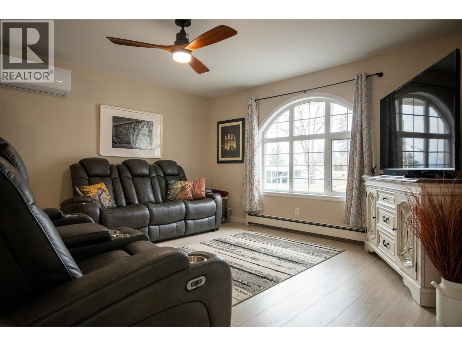 104 26th Avenue N, Erickson, British Columbia  V0B 1G1 - Photo 2 - 10374898