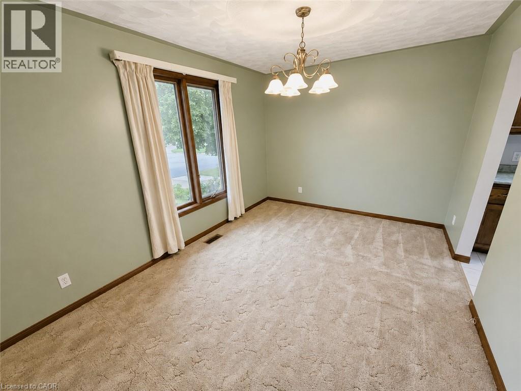 23 Churchill Circle, Simcoe, Ontario  N3Y 4Z4 - Photo 8 - 40857804