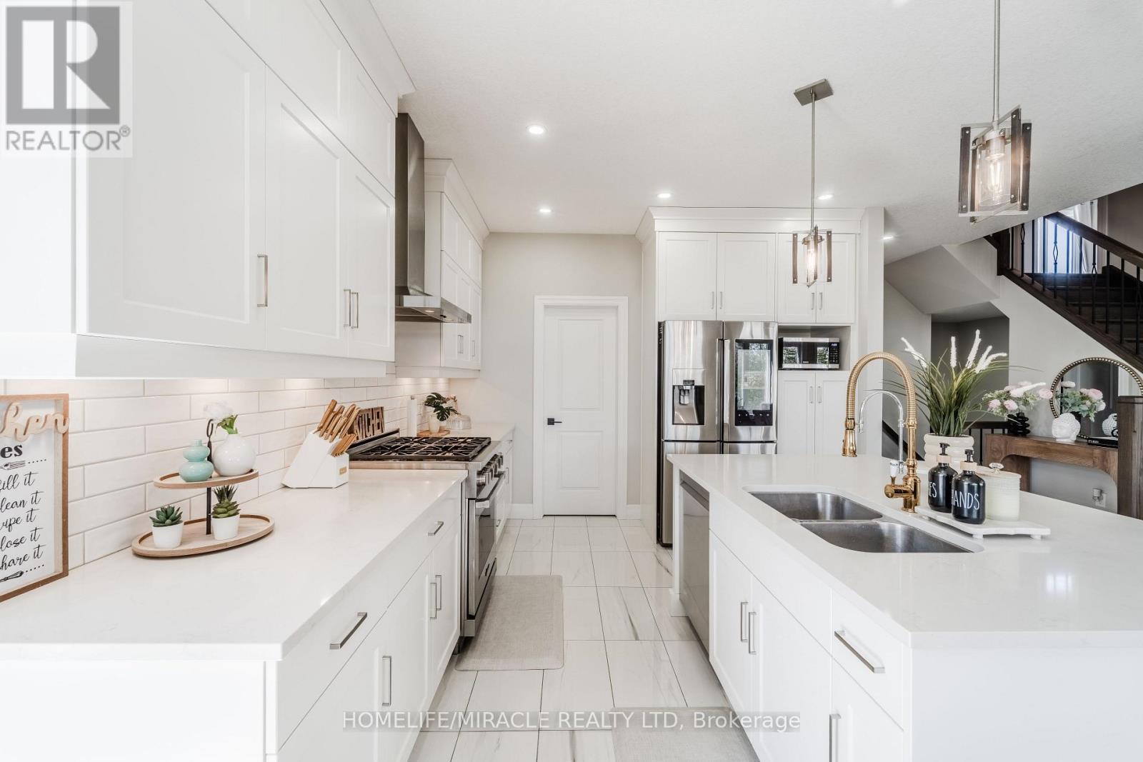 245 Tamarack Boulevard, Woodstock, Ontario  N4S 0E4 - Photo 11 - X13738392