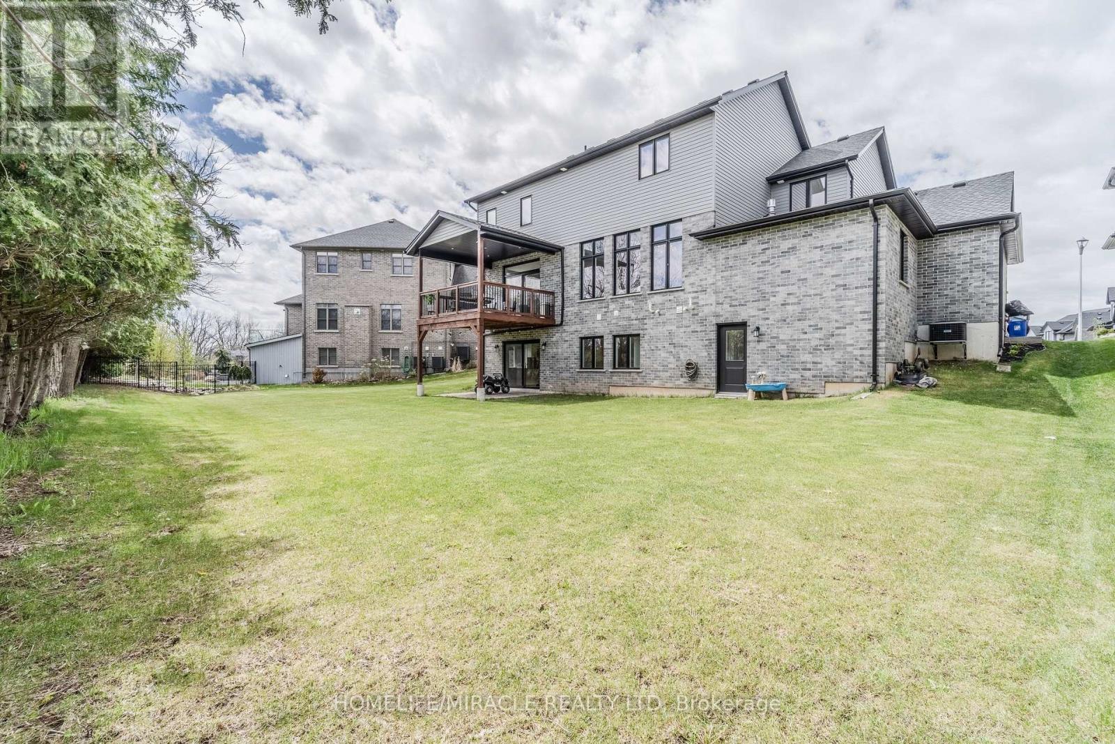 245 Tamarack Boulevard, Woodstock, Ontario  N4S 0E4 - Photo 20 - X13738392