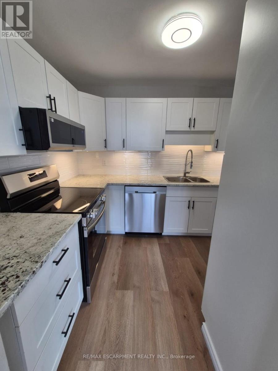 501 - 421 Fairview Drive, Brantford, Ontario  N3R 7M3 - Photo 12 - X13738420