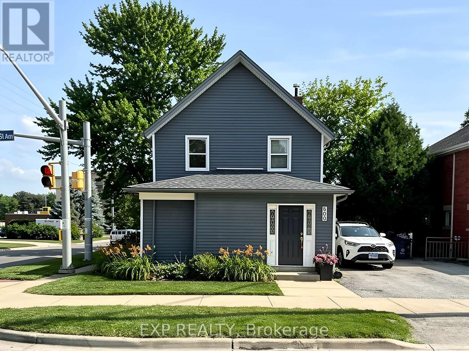 MAIN - 200 WATERLOO AVENUE, Guelph, Ontario