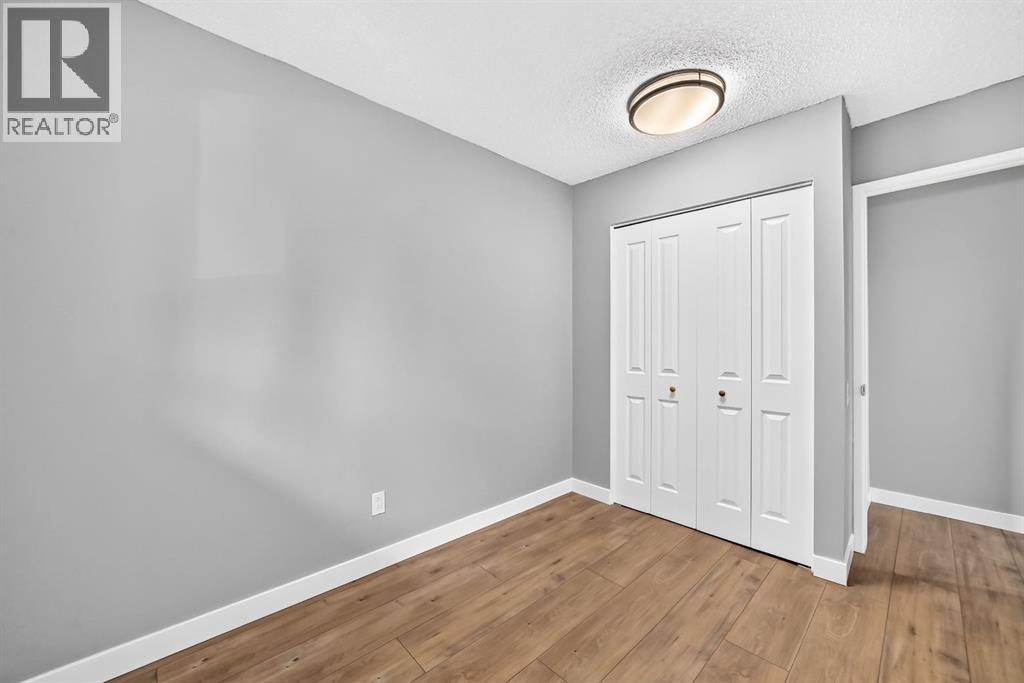 208 Penbrooke Way Se, Calgary, Alberta  T2A 3S8 - Photo 18 - A2341540