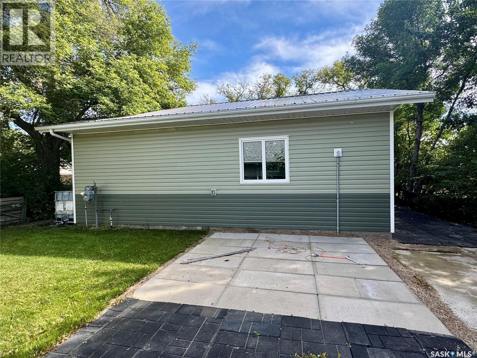 211 Valley Street, Strasbourg, Saskatchewan  S0G 4V0 - Photo 14 - SK047350