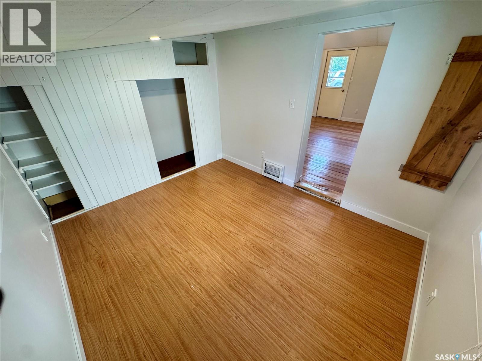 211 Valley Street, Strasbourg, Saskatchewan  S0G 4V0 - Photo 8 - SK047350