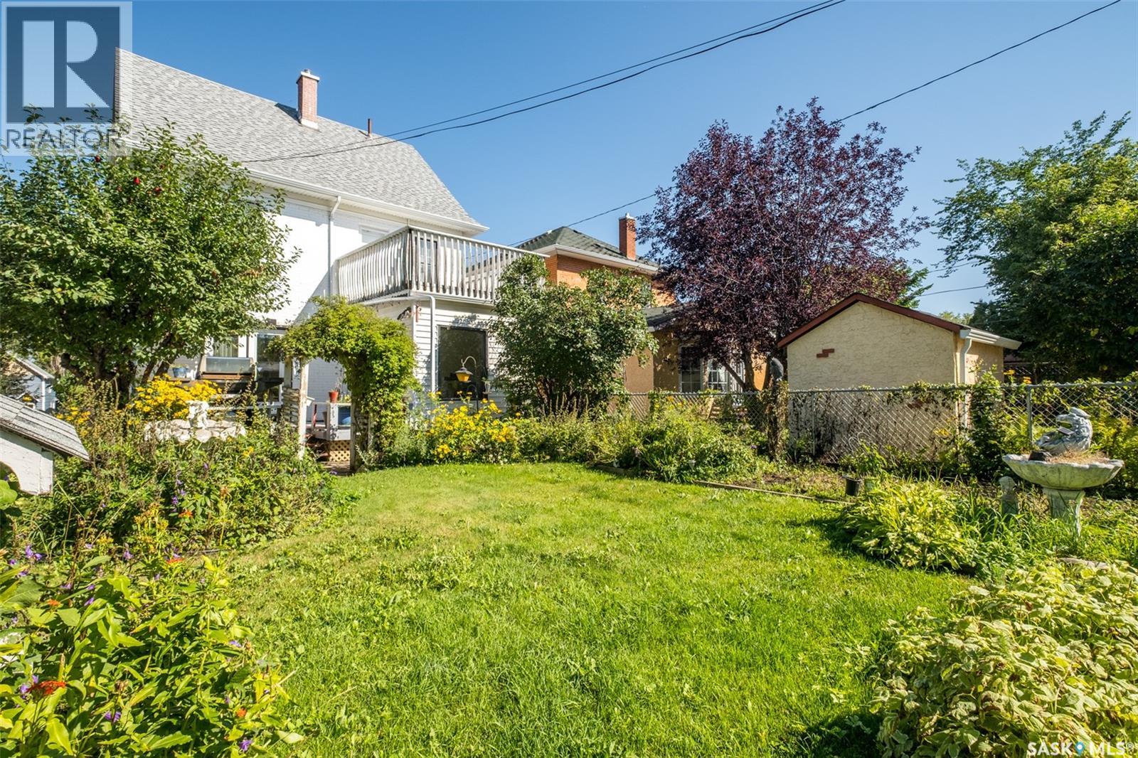 221 21st Street W, Prince Albert, Saskatchewan  S6V 4J1 - Photo 28 - SK047327