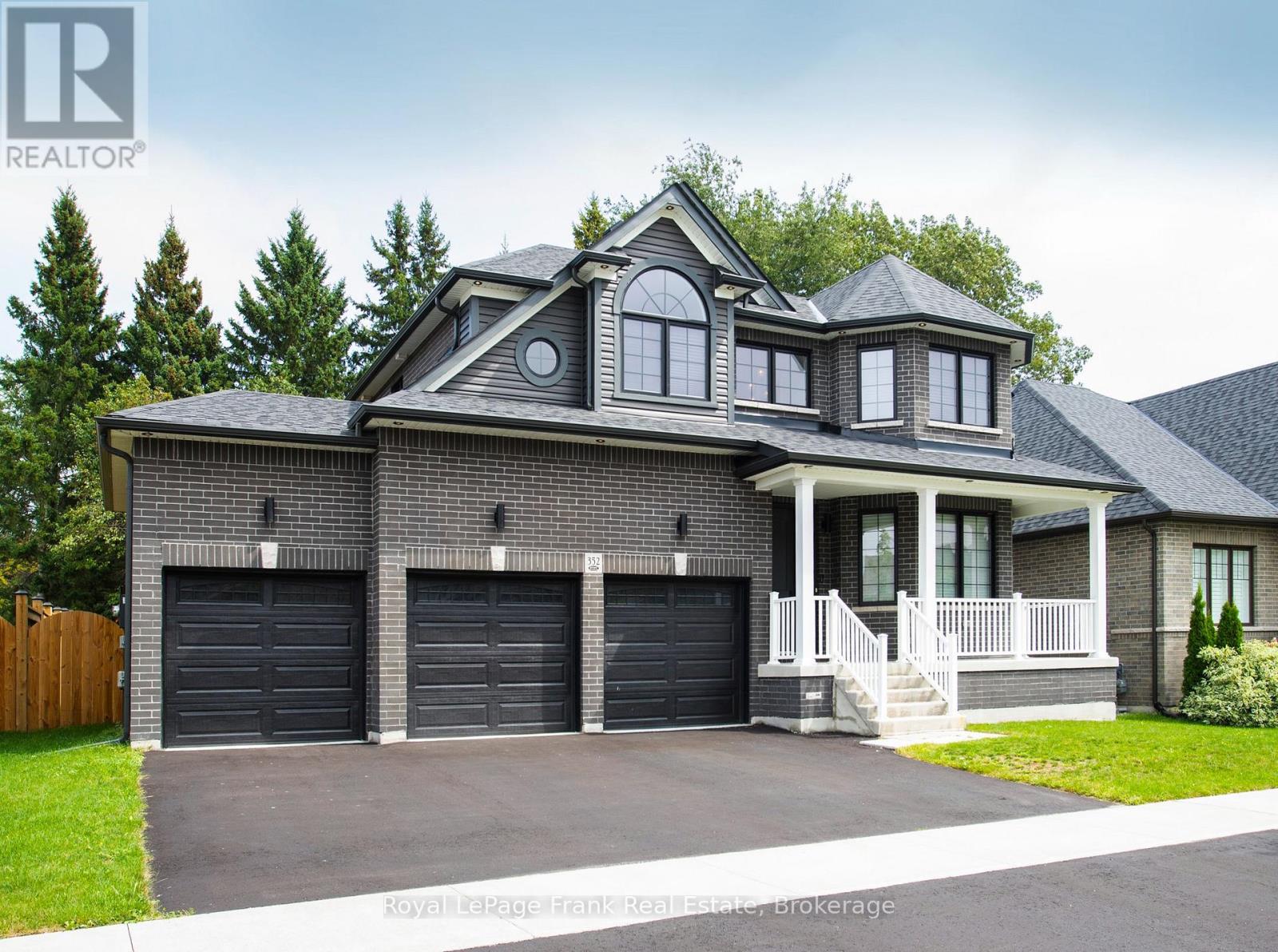 352 Northglen Boulevard, Clarington, Ontario  L1C 7E2 - Photo 1 - E13738606