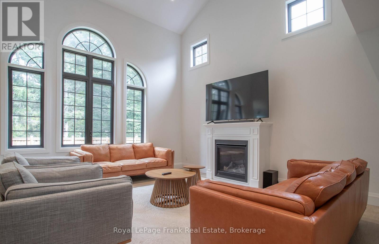 352 Northglen Boulevard, Clarington, Ontario  L1C 7E2 - Photo 9 - E13738606