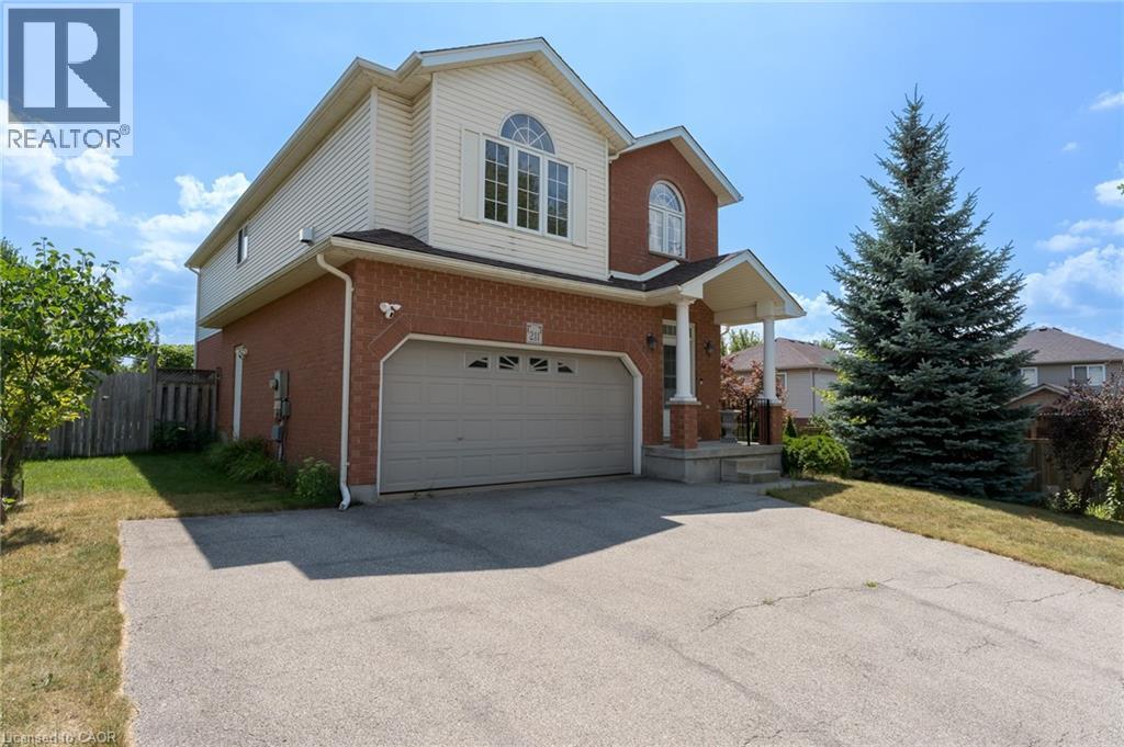 211 Sleaford Street, Waterloo, Ontario  N2J 4Z8 - Photo 2 - 40859995