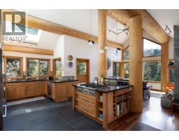 9503 EMERALD DRIVE, Whistler, British Columbia