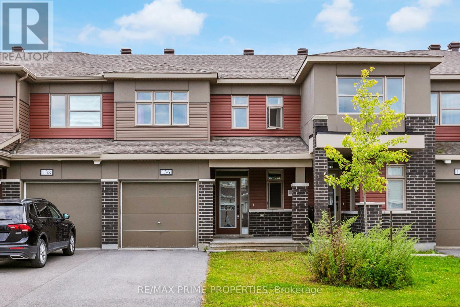 136 LANCELEAF WAY, ottawa, Ontario